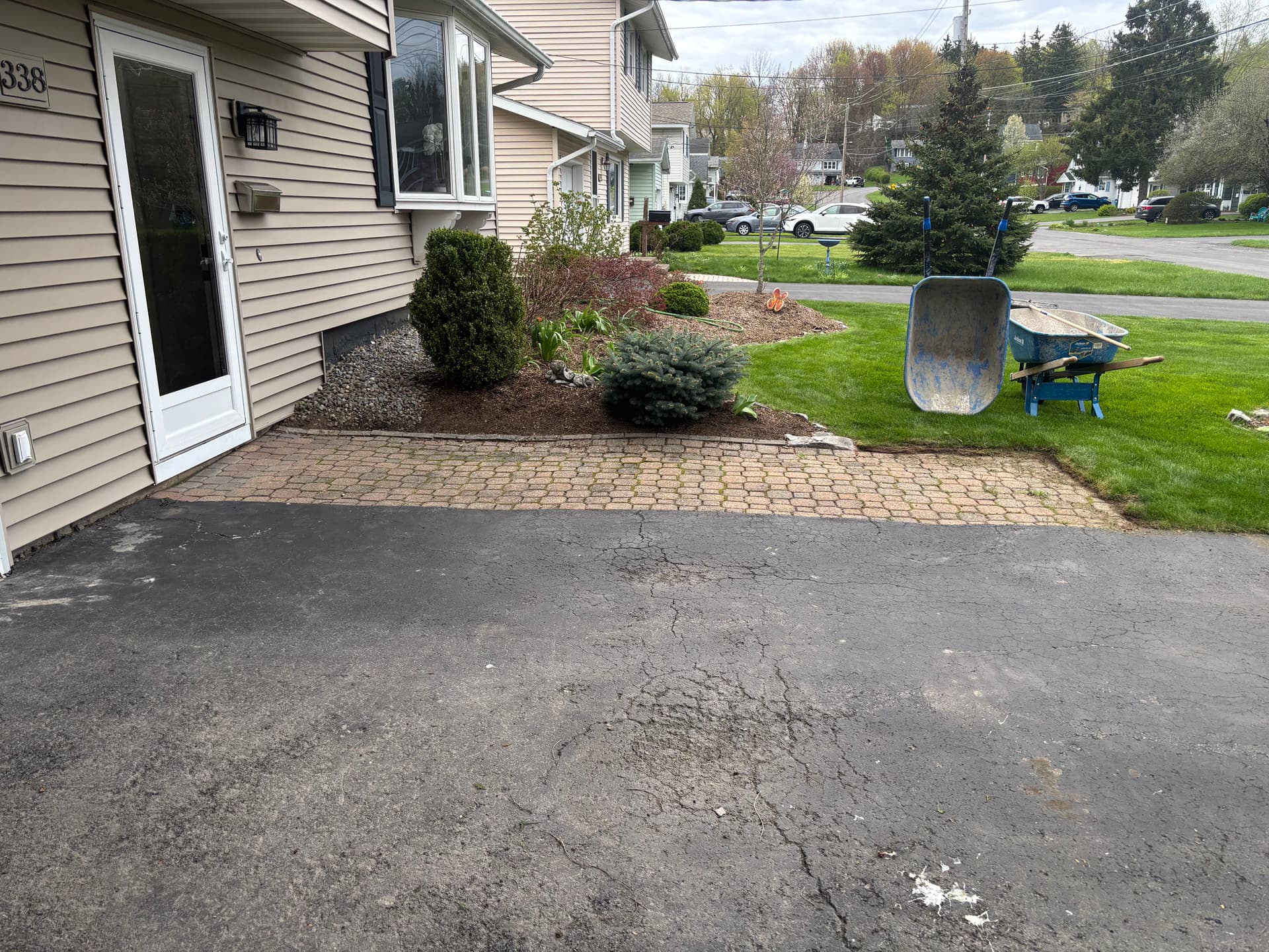 Gallery photos for Techo-Bloc Eva Walkway and Versa-Lok Garden Wall Replacement: Image #1