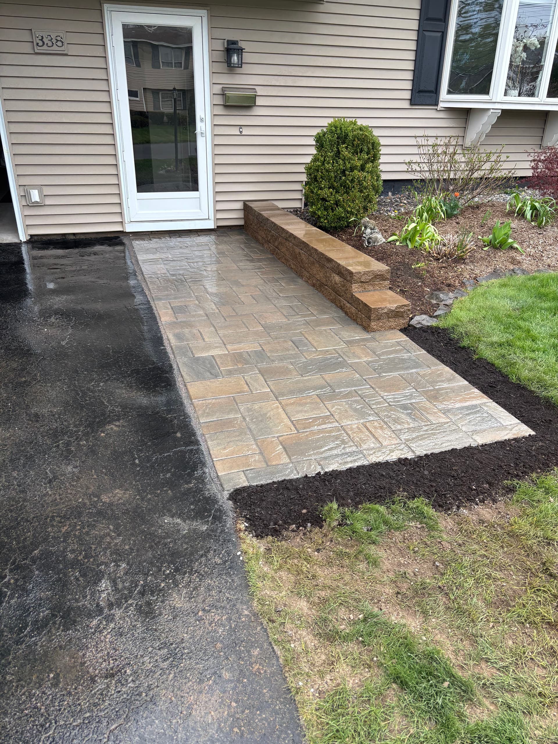Gallery photos for Techo-Bloc Eva Walkway and Versa-Lok Garden Wall Replacement: Image #4