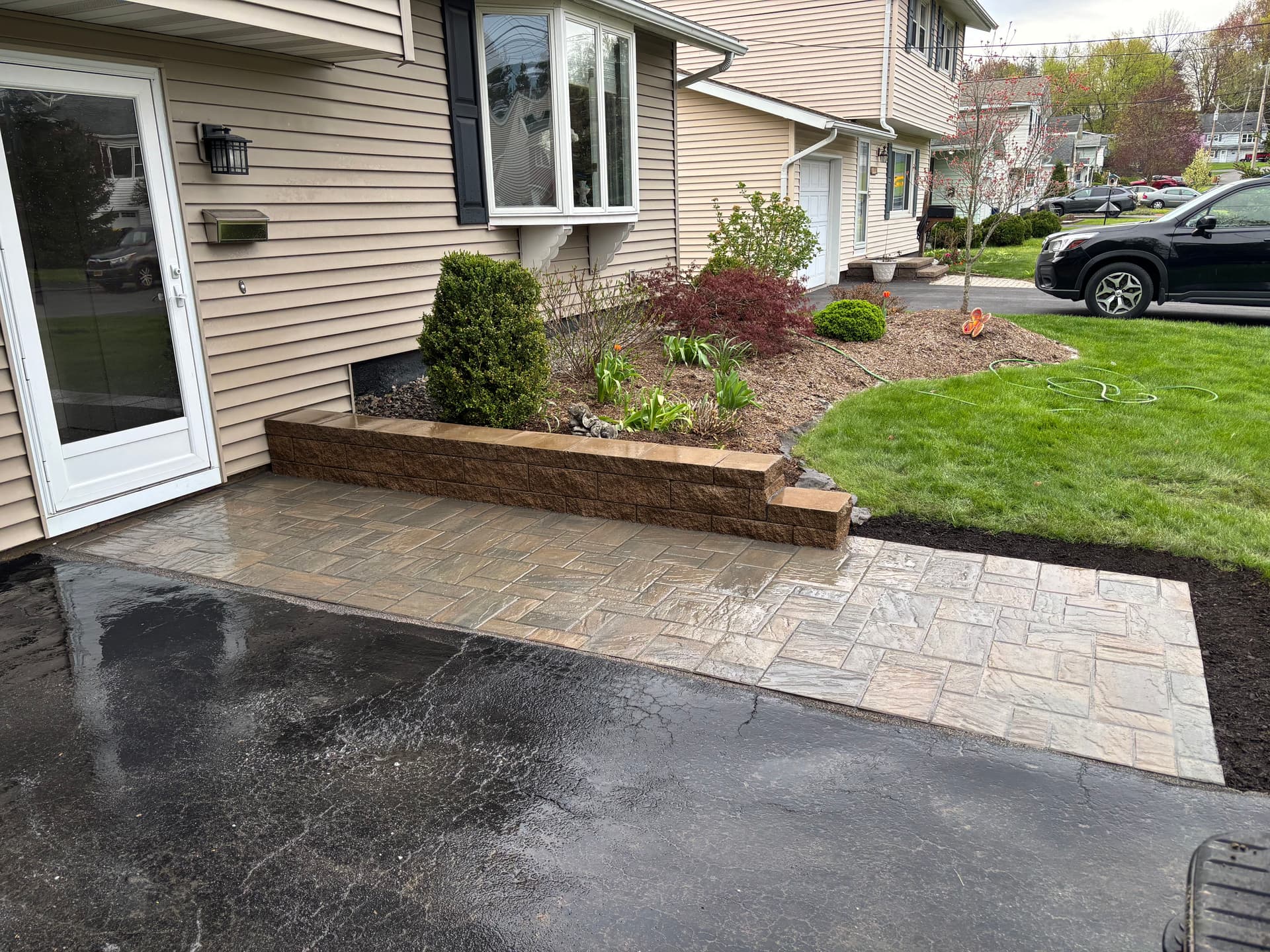 Gallery photos for Techo-Bloc Eva Walkway and Versa-Lok Garden Wall Replacement: Image #3