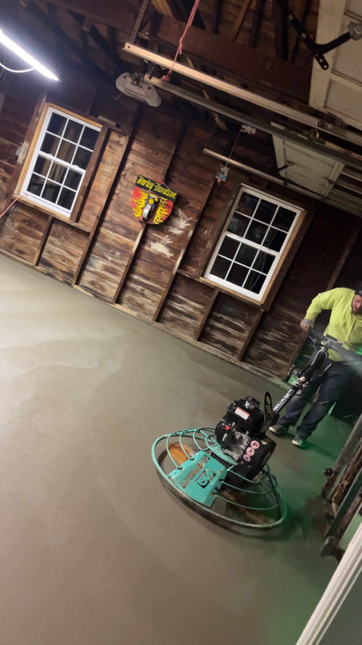 Gallery photos for Garage Floor Revival in Baldwinsville: Image #1